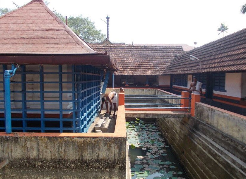 Dakshina Mookambika Temple N.Paravur, Ernakulam, Kerala - Vushii.com Dakshina Mookambika Temple N.Paravur, Ernakulam, Kerala - Vushii.com